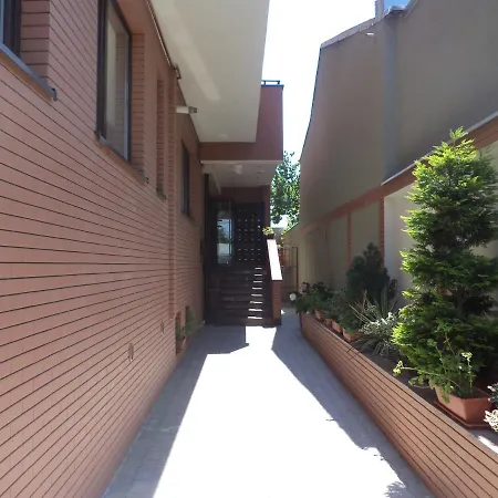North Lane